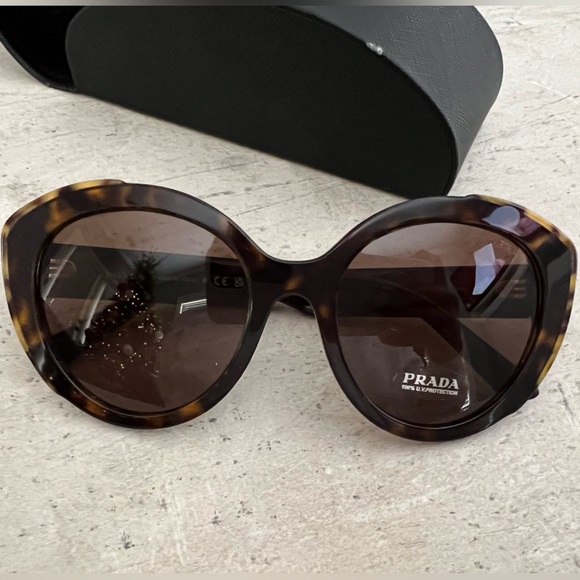 Prada Sunglasses - Picture 2 of 6